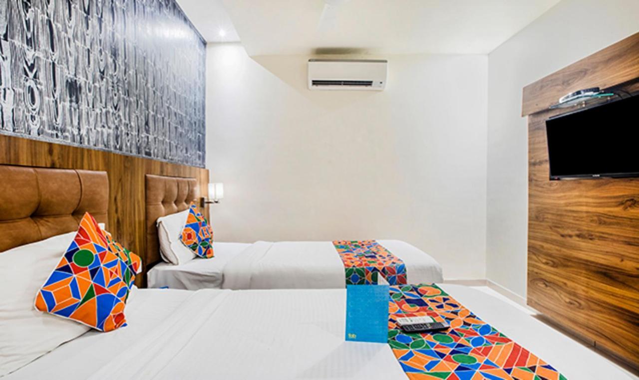 FabHotel Amour Andheri East Mumbai Exterior foto