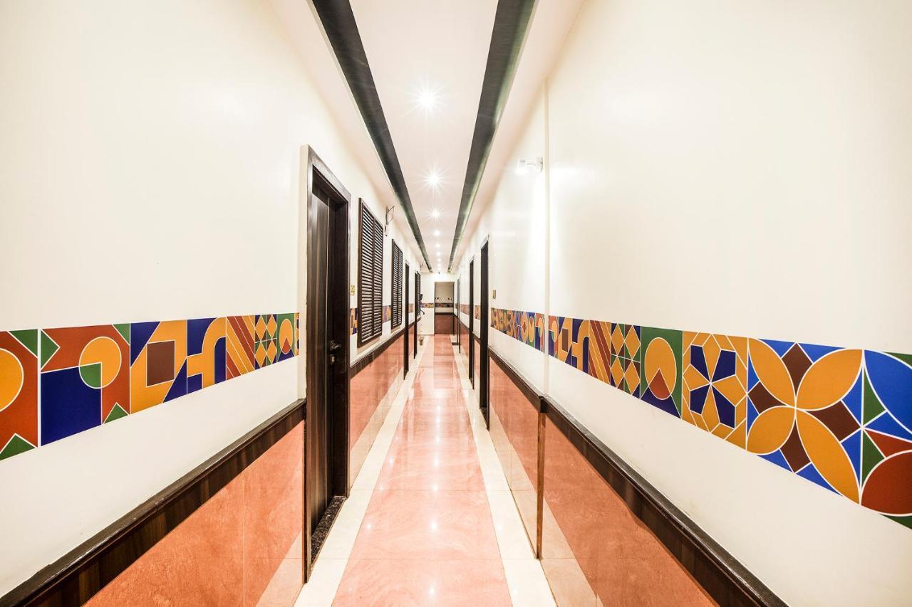 FabHotel Amour Andheri East Mumbai Exterior foto