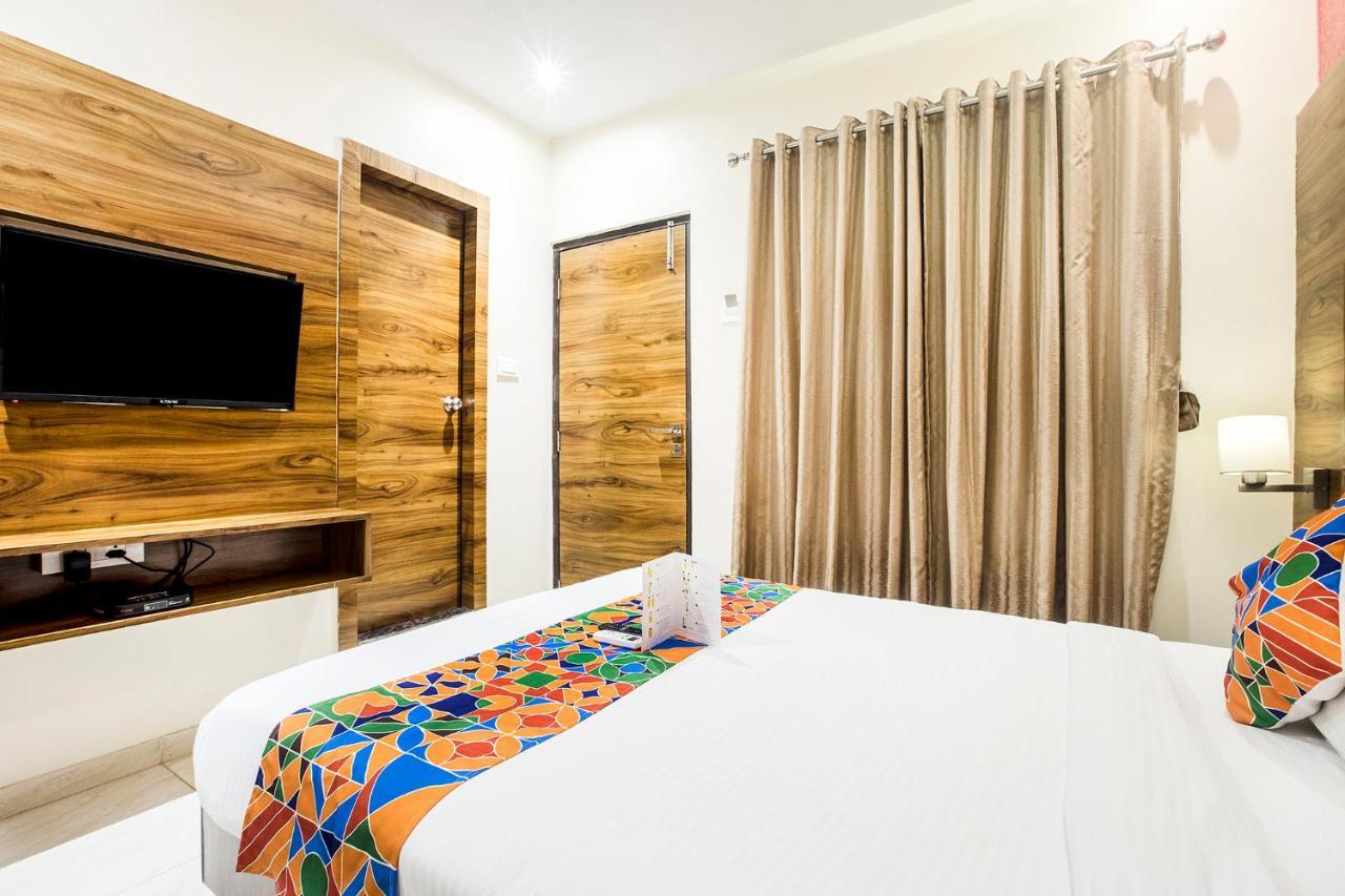 FabHotel Amour Andheri East Mumbai Exterior foto
